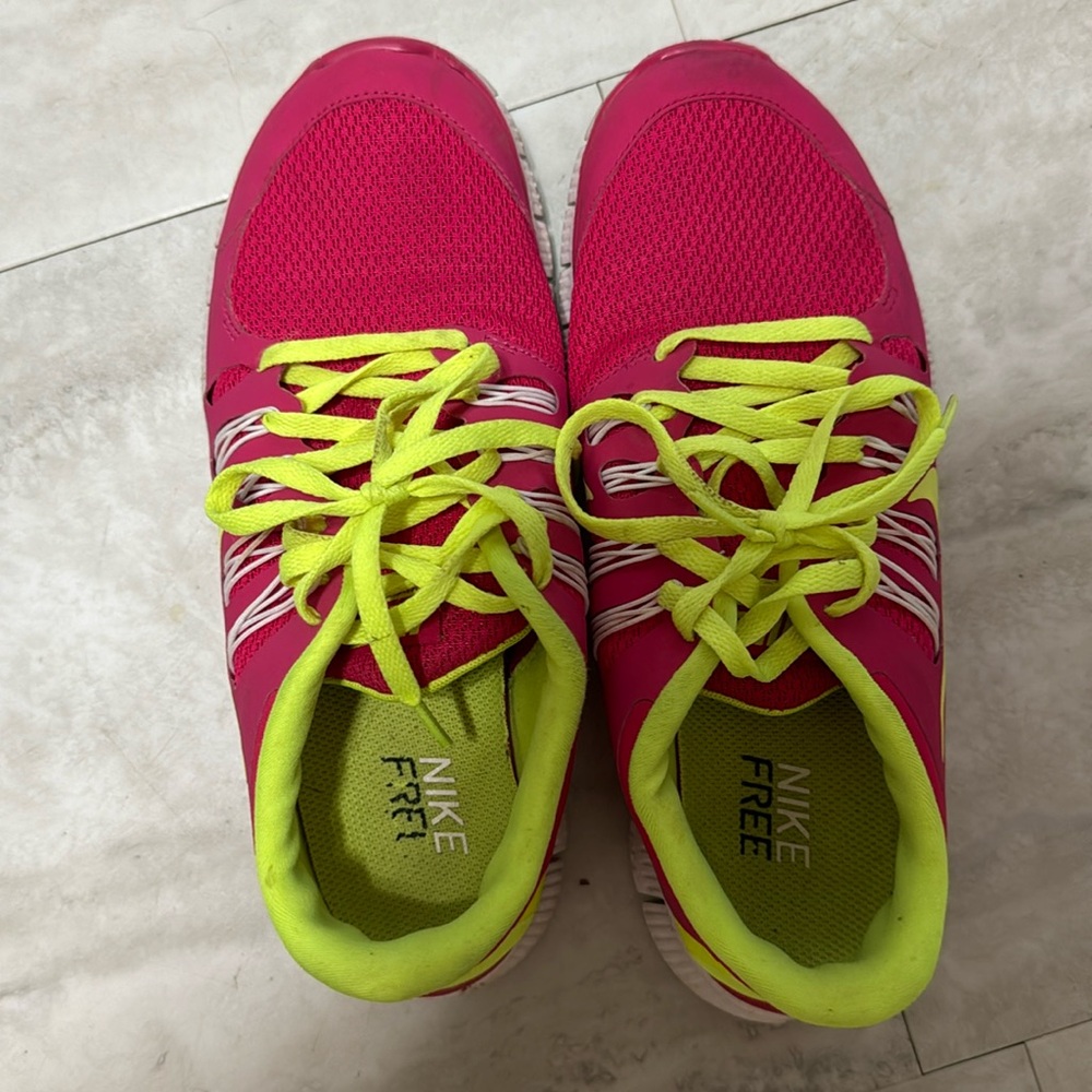 Only worn a few times